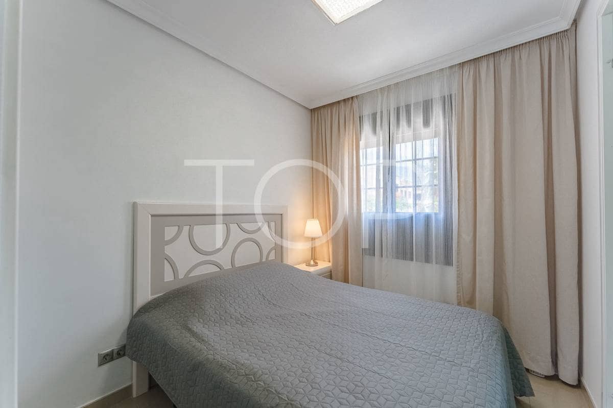 3 soveværelse Rækkehus til salg i La Caleta Adeje med swimmingpool garage - € 1.195.000 (Ref: 8987819)