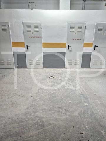 1 makuuhuone Ullakkoasunto myytävänä paikassa Los Cristianos, Arona mukana 
autotalli - 227 515 € (Ref: 9013665)