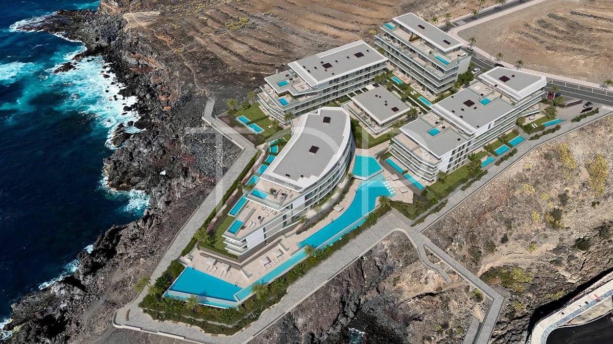 2 soveværelse Lejlighed til salg i Adeje med swimmingpool garage - € 670.000 (Ref: 9064802)