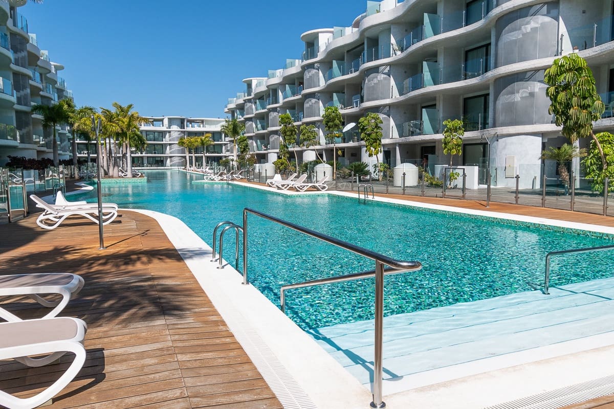 2 sypialnia Mieszkanie na sprzedaż w Palm-Mar z basenem garażem - 445 000 € (Ref: 9074669)