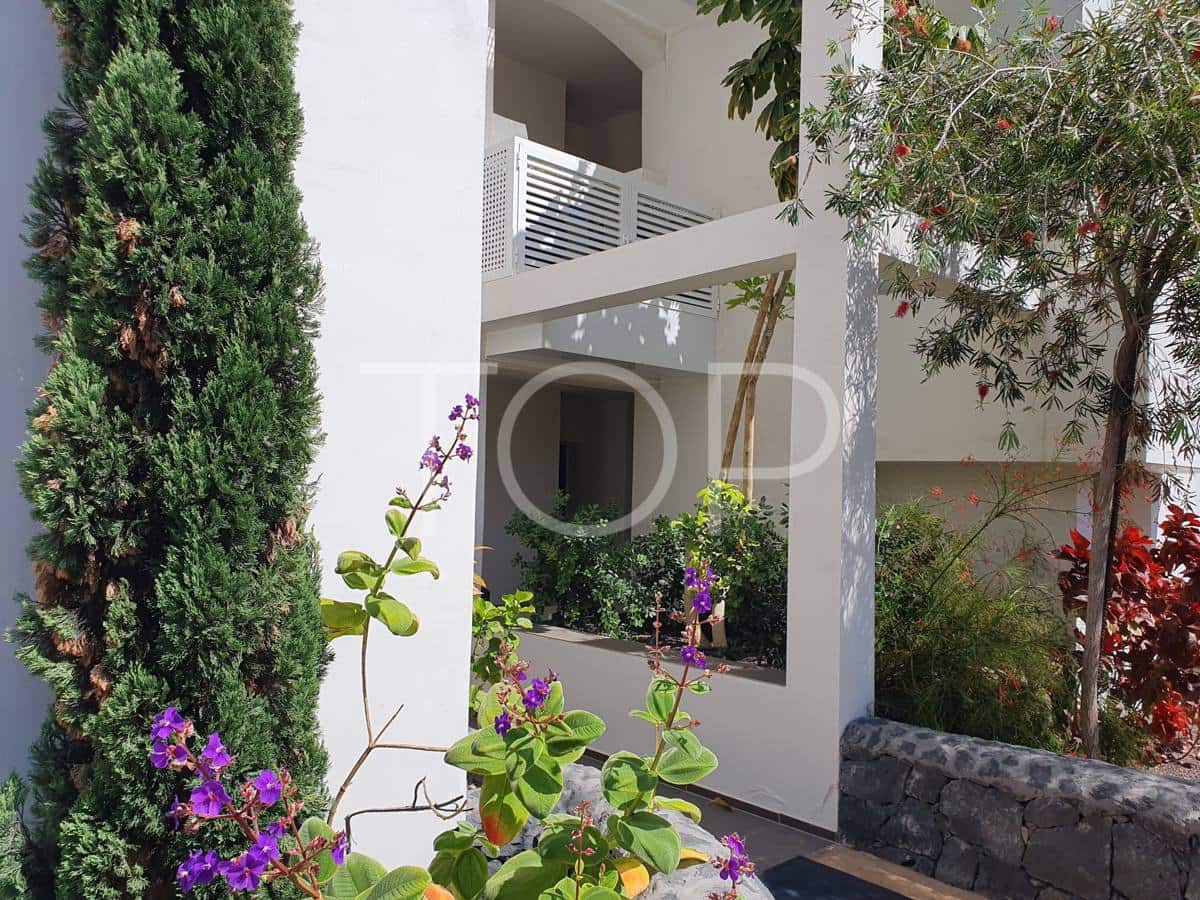 1 soverom Leilighet til salgs i Palm-Mar med svømmebasseng garasje - € 394 000 (Ref: 9101841)