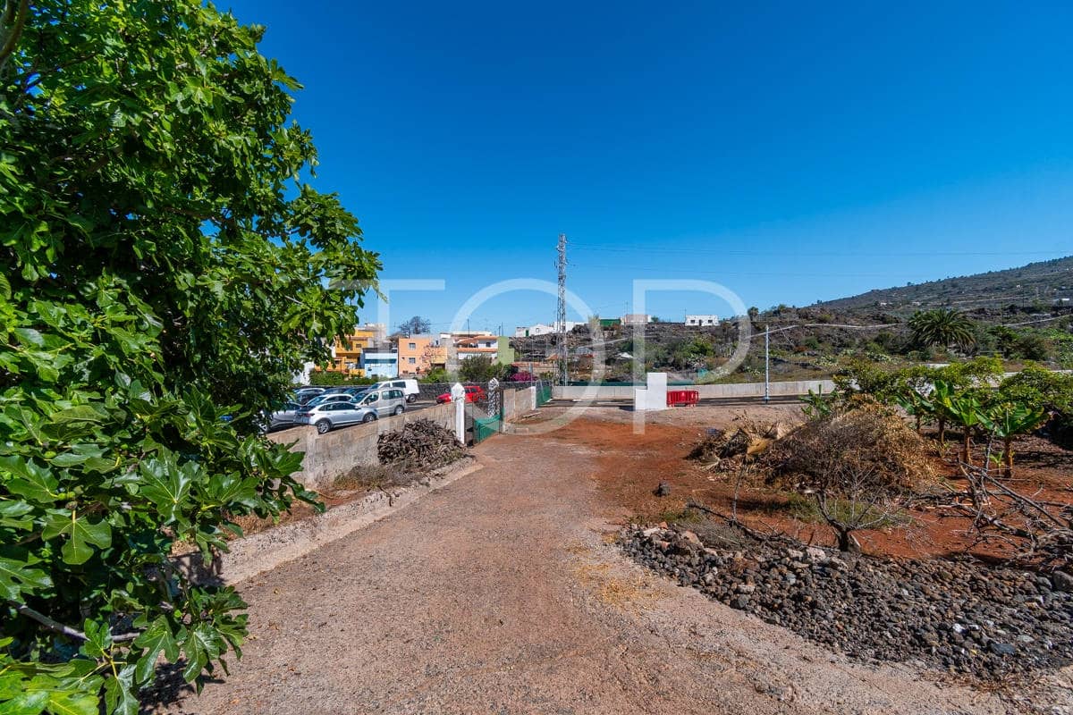 Grunde uden byggetilladelser til salg i Guia de Isora - € 267.500 (Ref: 9111701)