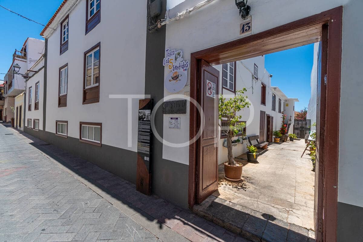 Ubebygd land til salgs i Guia de Isora - € 238 000 (Ref: 9111701)