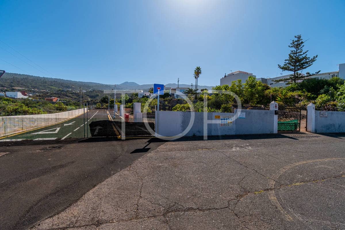 Grunde uden byggetilladelser til salg i Guia de Isora - € 267.500 (Ref: 9111702)