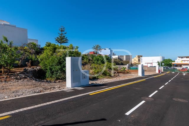 Ubebygd land til salgs i Guía de Isora - € 258 000 (Ref: 9111703)