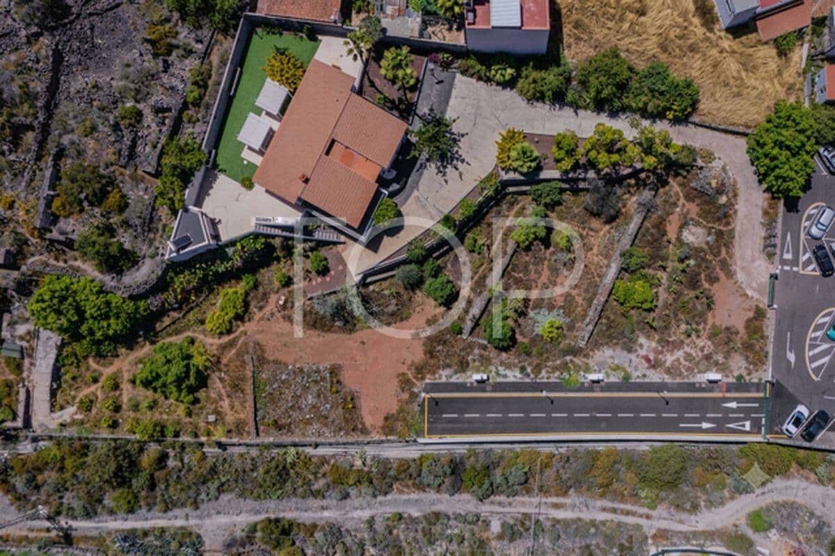 Terre non Aménagée à vendre à Guia de Isora - 258 000 € (Ref: 9111703)