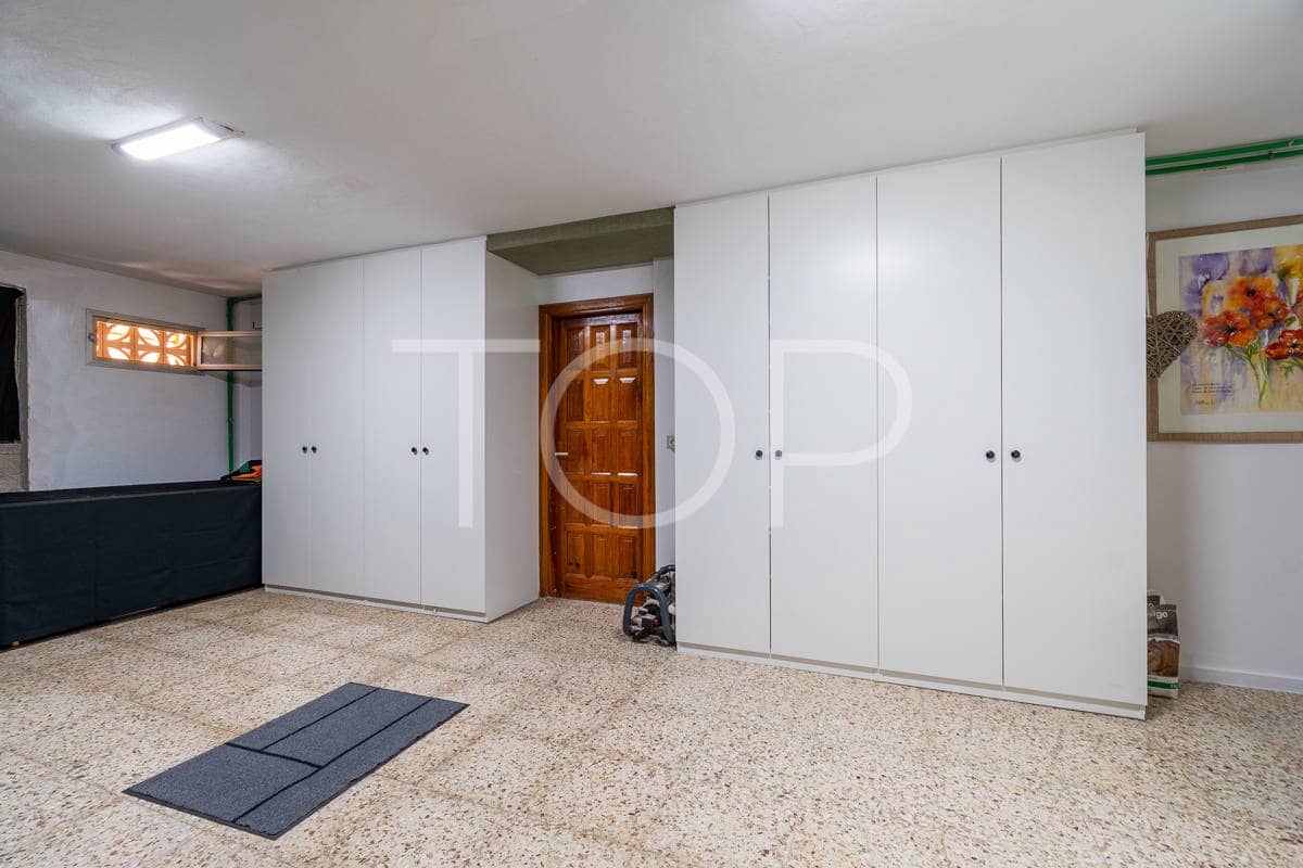 3 slaapkamer Villa te koop in Costa del Silencio met zwembad garage - € 998.000 (Ref: 9124365)