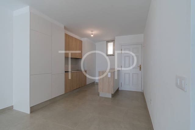 2 bedroom Flat for sale in Callao Salvaje - Playa Paraíso, Adeje with pool - € 325,000 (Ref: 9126403)