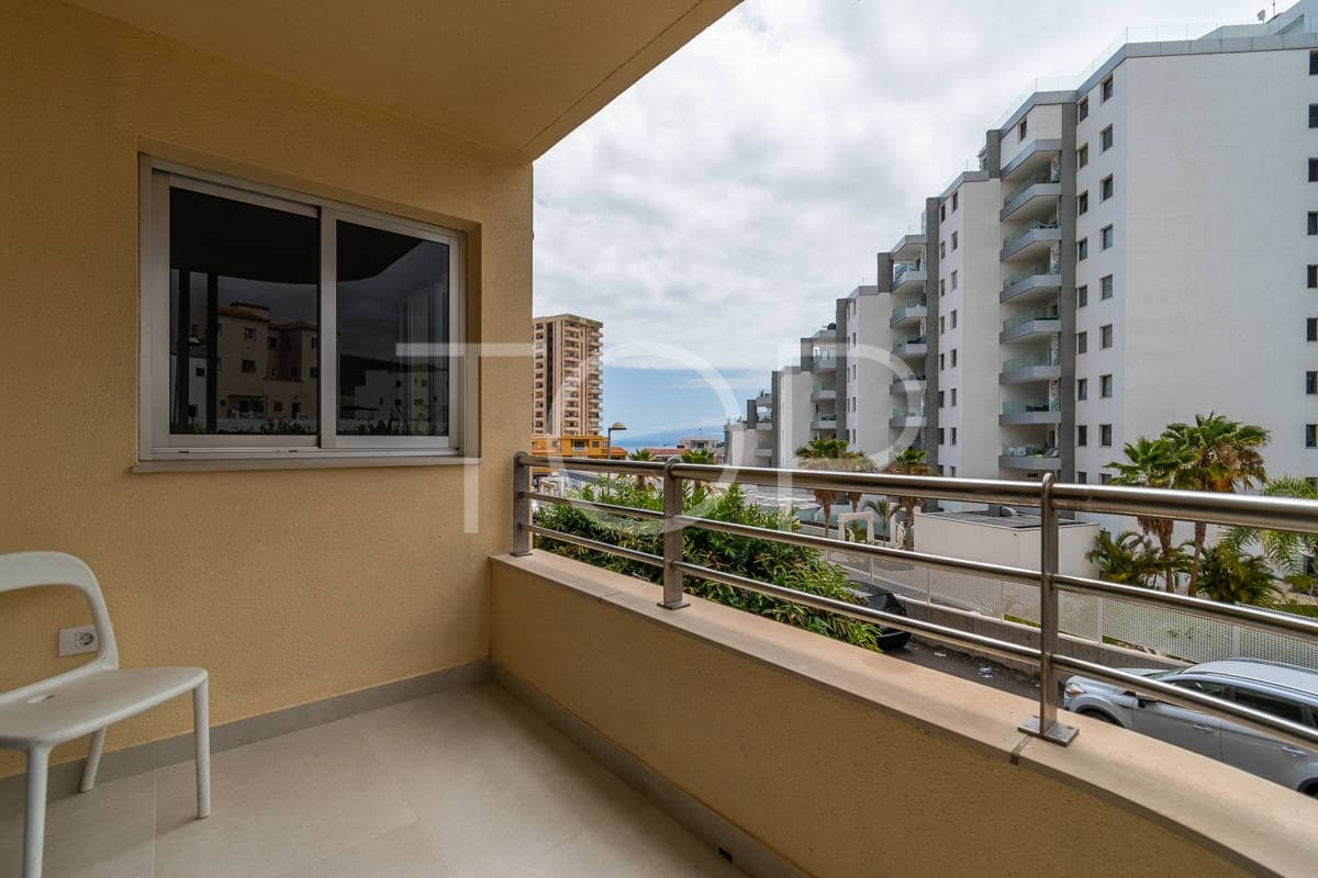 2 Zimmer Wohnung zu verkaufen in Adeje mit Pool - 325.000 € (Ref: 9126403)