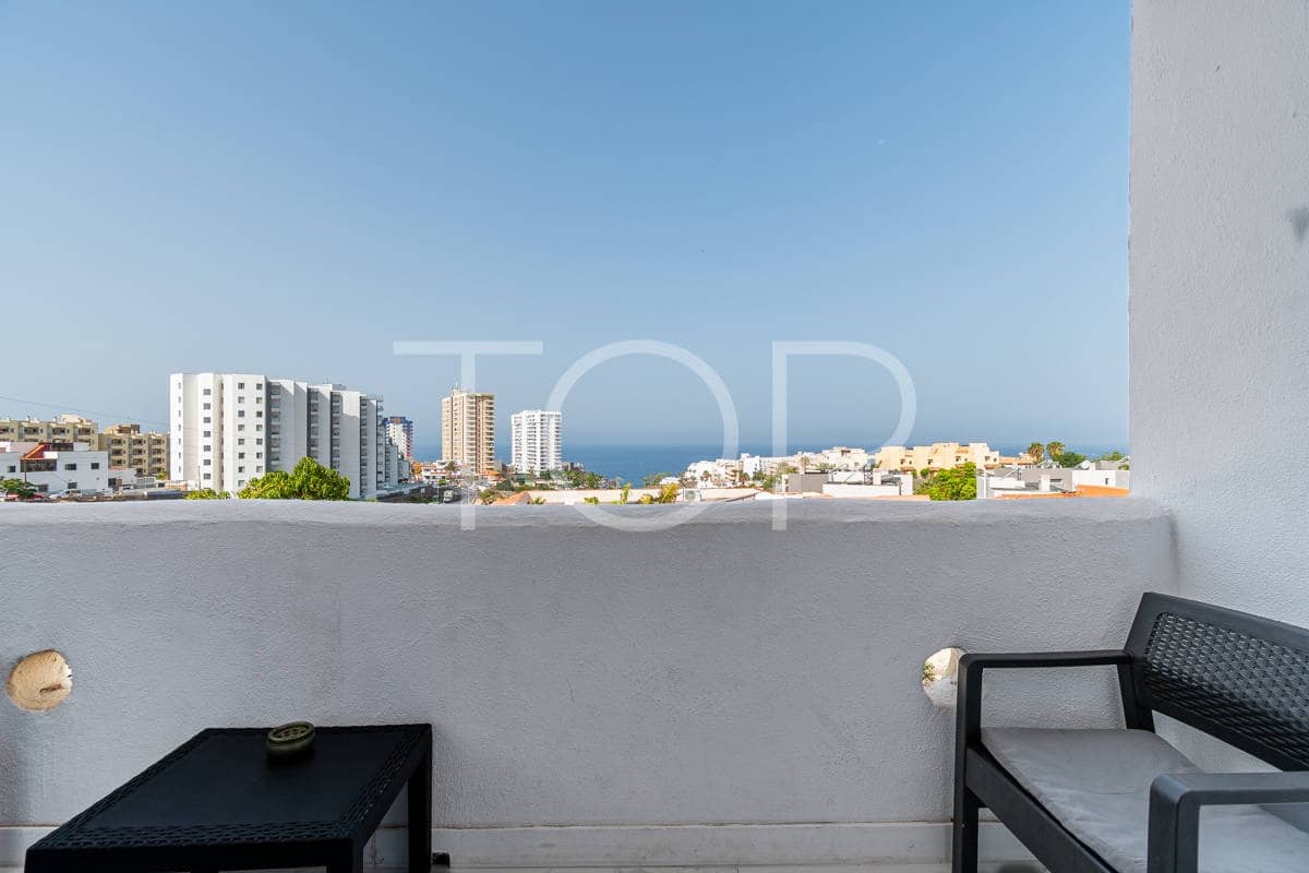 2 soveværelse Rækkehus til salg i Adeje med garage - € 278.000 (Ref: 9133840)