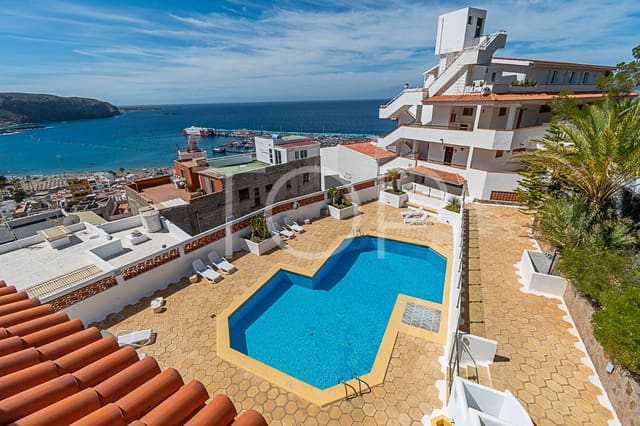 2 soverom Penthouse til salgs i Los Cristianos, Arona med svømmebasseng - € 350 000 (Ref: 9148755)