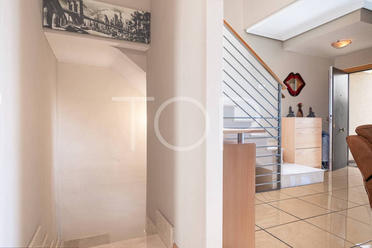 3 soveværelse Rækkehus til salg i Adeje med garage - € 580.000 (Ref: 9153528)