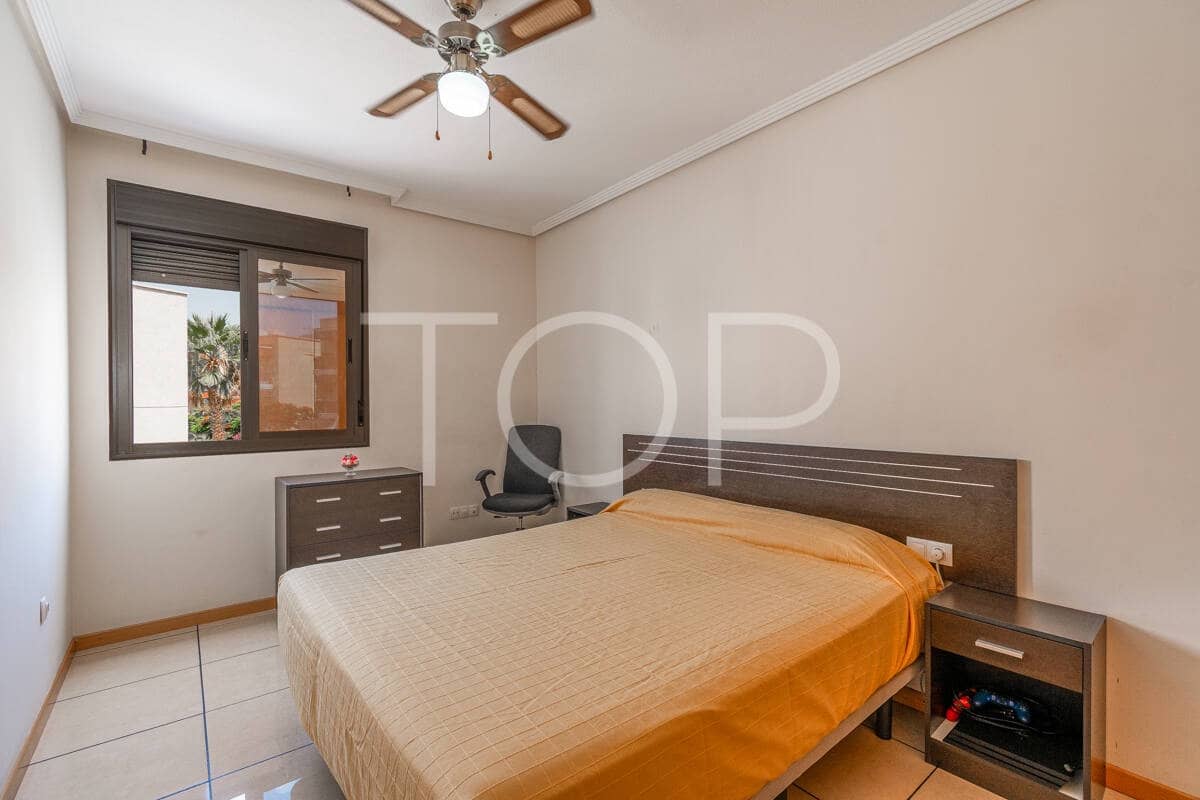 3 soveværelse Rækkehus til salg i Adeje med garage - € 580.000 (Ref: 9153528)