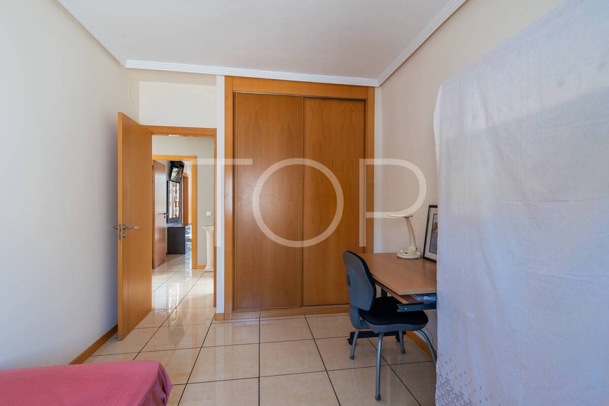 3 soveværelse Rækkehus til salg i Adeje med garage - € 580.000 (Ref: 9153528)