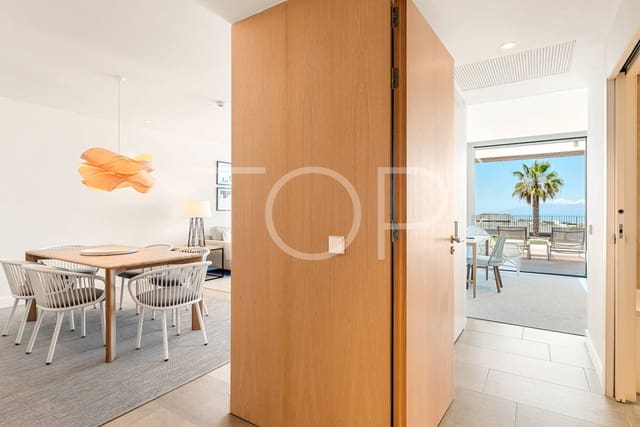 2 slaapkamer Flat te koop in Guía de Isora met zwembad garage - € 900.000 (Ref: 9153529)