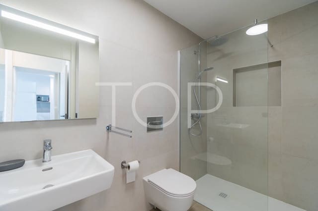 2 soveværelse Lejlighed til salg i Fañabe, Adeje med swimmingpool garage - € 650.000 (Ref: 9193398)