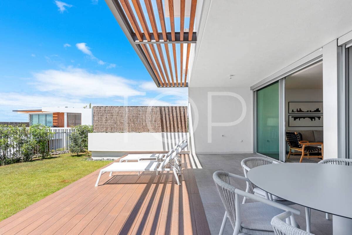 2 sovrum Lägenhet till salu i Guia de Isora med pool garage - 895 000 € (Ref: 9207987)