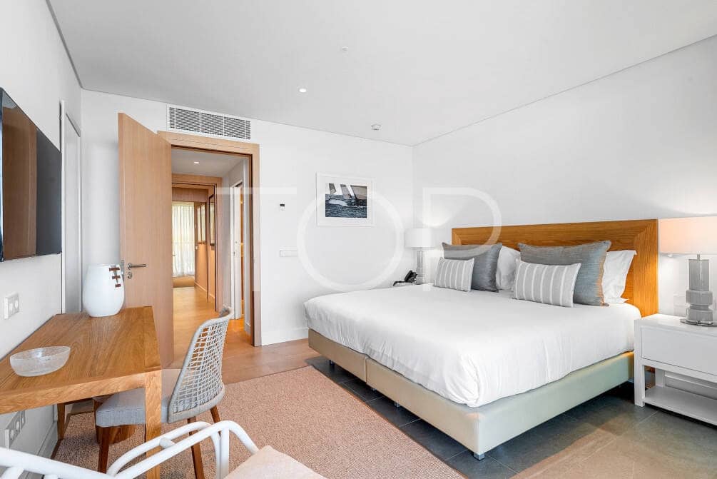 2 slaapkamer Flat te koop in Guia de Isora met zwembad garage - € 968.000 (Ref: 9211695)