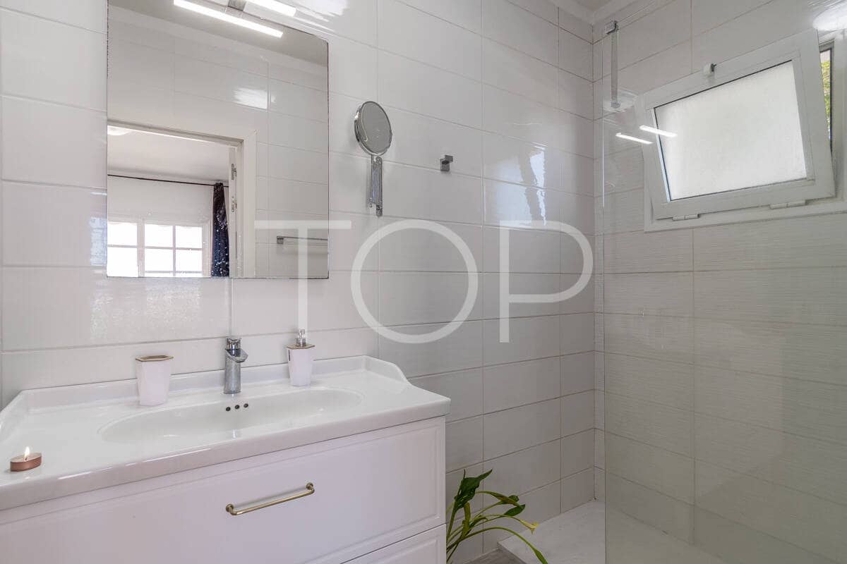 5 soveværelse Finca/Landehus til salg i Piedra Hincada - € 977.000 (Ref: 9226058)