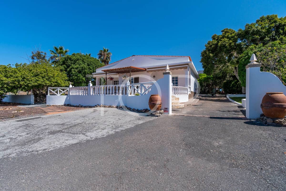 5 soveværelse Finca/Landehus til salg i Piedra Hincada - € 977.000 (Ref: 9226058)