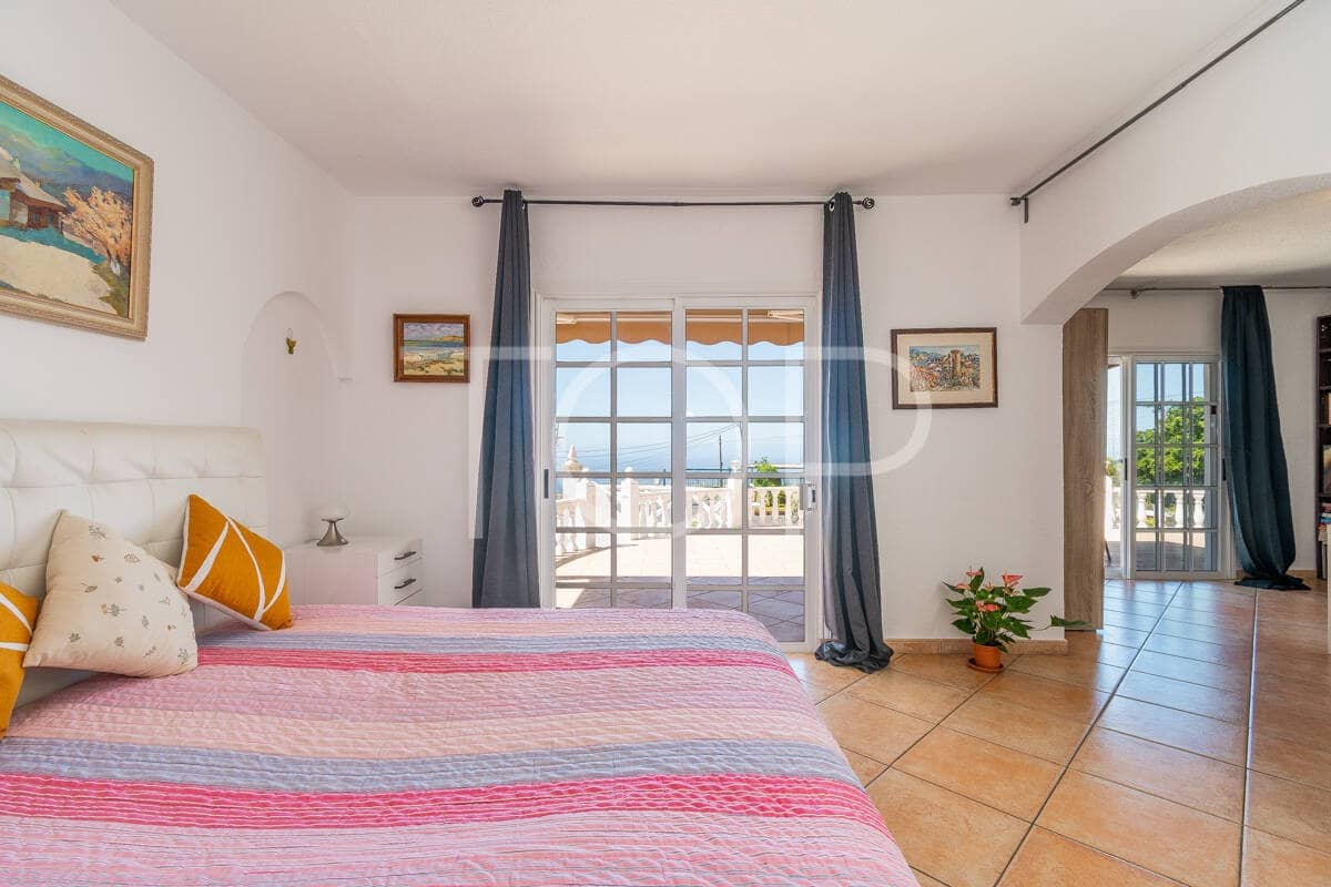 5 soveværelse Finca/Landehus til salg i Piedra Hincada - € 977.000 (Ref: 9226058)