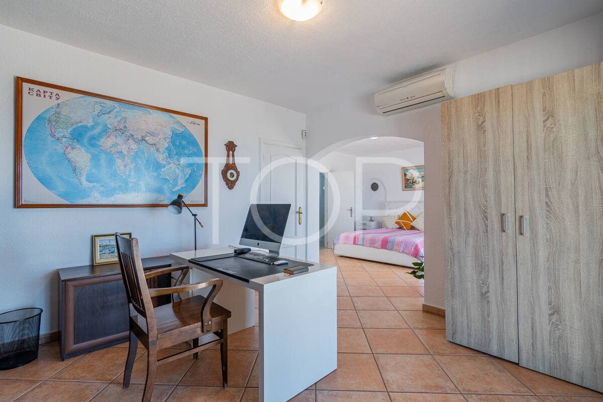 5 soveværelse Finca/Landehus til salg i Piedra Hincada - € 977.000 (Ref: 9226058)