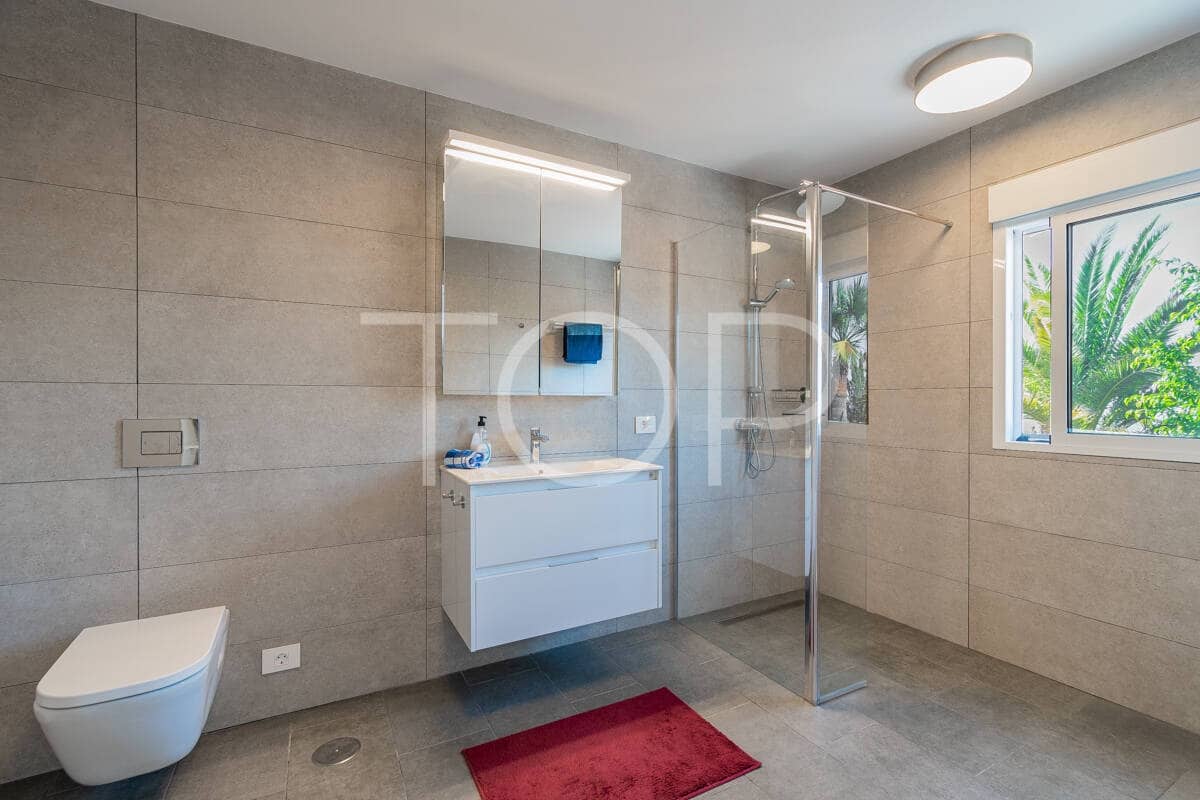 3 soveværelse Villa til salg i Guia de Isora med swimmingpool garage - € 1.320.000 (Ref: 9251686)