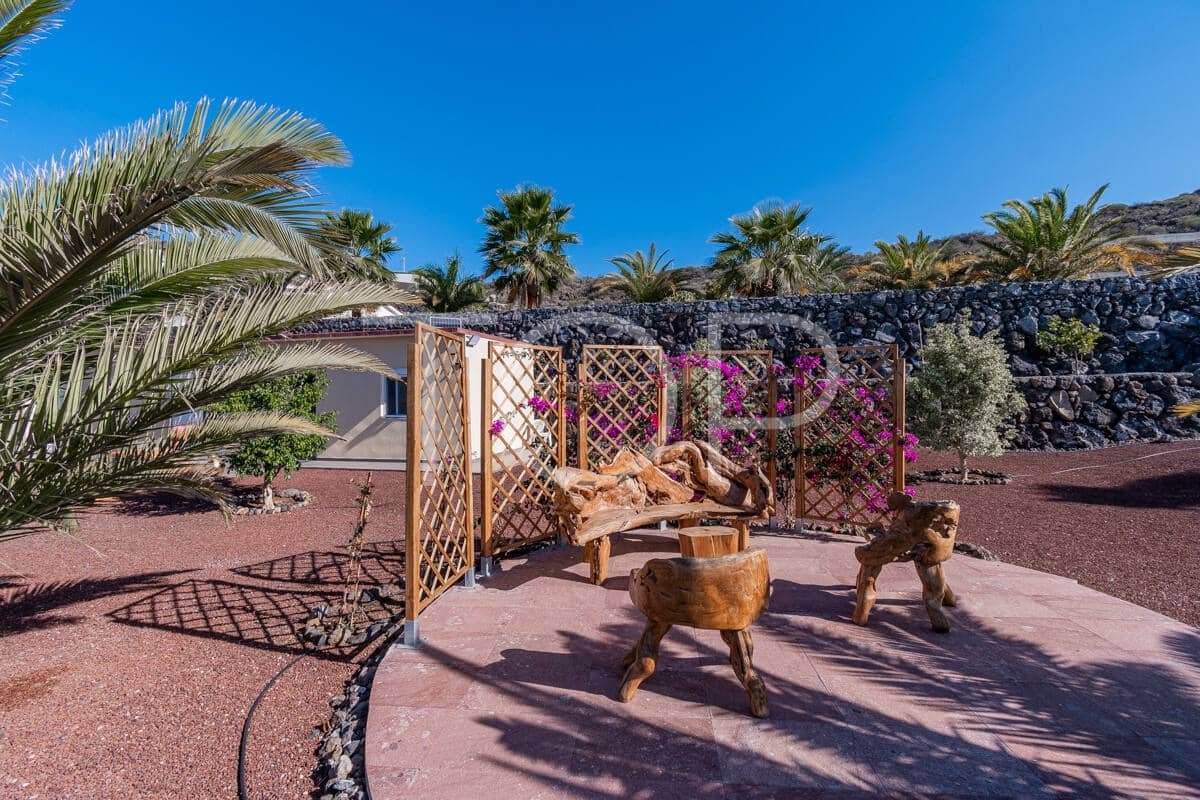 3 soveværelse Villa til salg i Guia de Isora med swimmingpool garage - € 1.320.000 (Ref: 9251686)