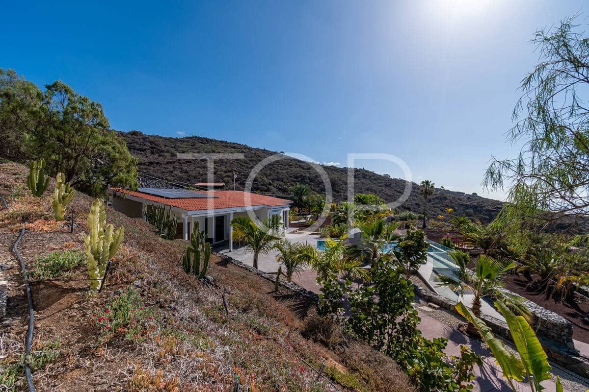 3 soveværelse Villa til salg i Guia de Isora med swimmingpool garage - € 1.320.000 (Ref: 9251686)