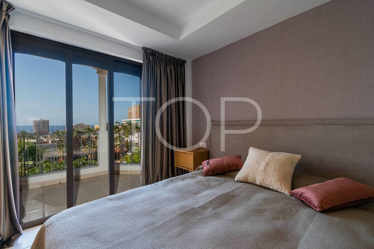 1 soverom Penthouse til salgs i Los Cristianos - € 438 711 (Ref: 9263899)