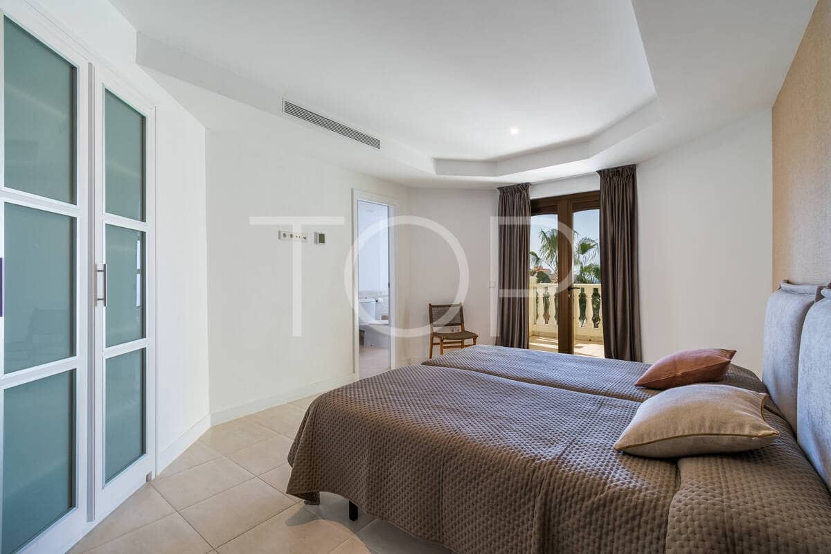 1 soverom Penthouse til salgs i Los Cristianos - € 438 711 (Ref: 9263899)