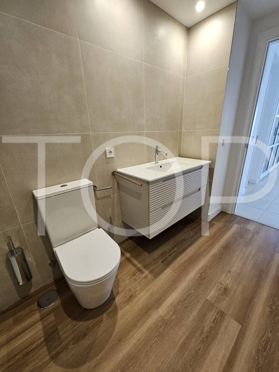 1 soverom Penthouse til salgs i Los Cristianos - € 438 711 (Ref: 9263899)