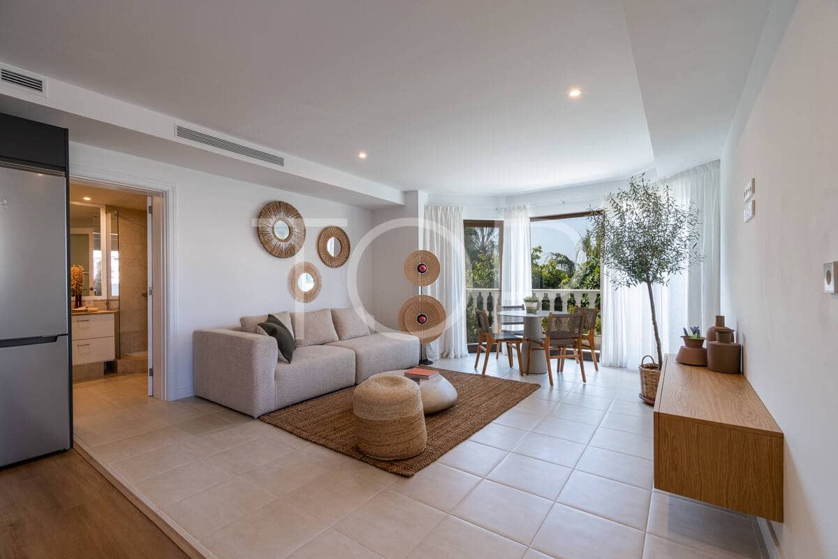 1 soverom Penthouse til salgs i Los Cristianos - € 438 711 (Ref: 9263899)