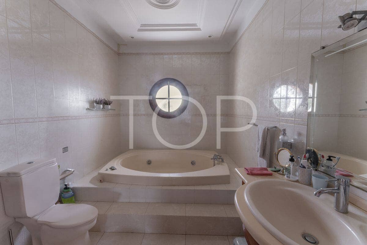 5 slaapkamer Finca/Landhuis te koop in Candelaria met zwembad garage - € 2.100.000 (Ref: 9279883)