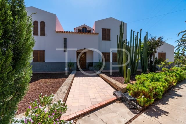 5 slaapkamer Finca/Landhuis te koop in Candelaria met zwembad garage - € 2.100.000 (Ref: 9279883)