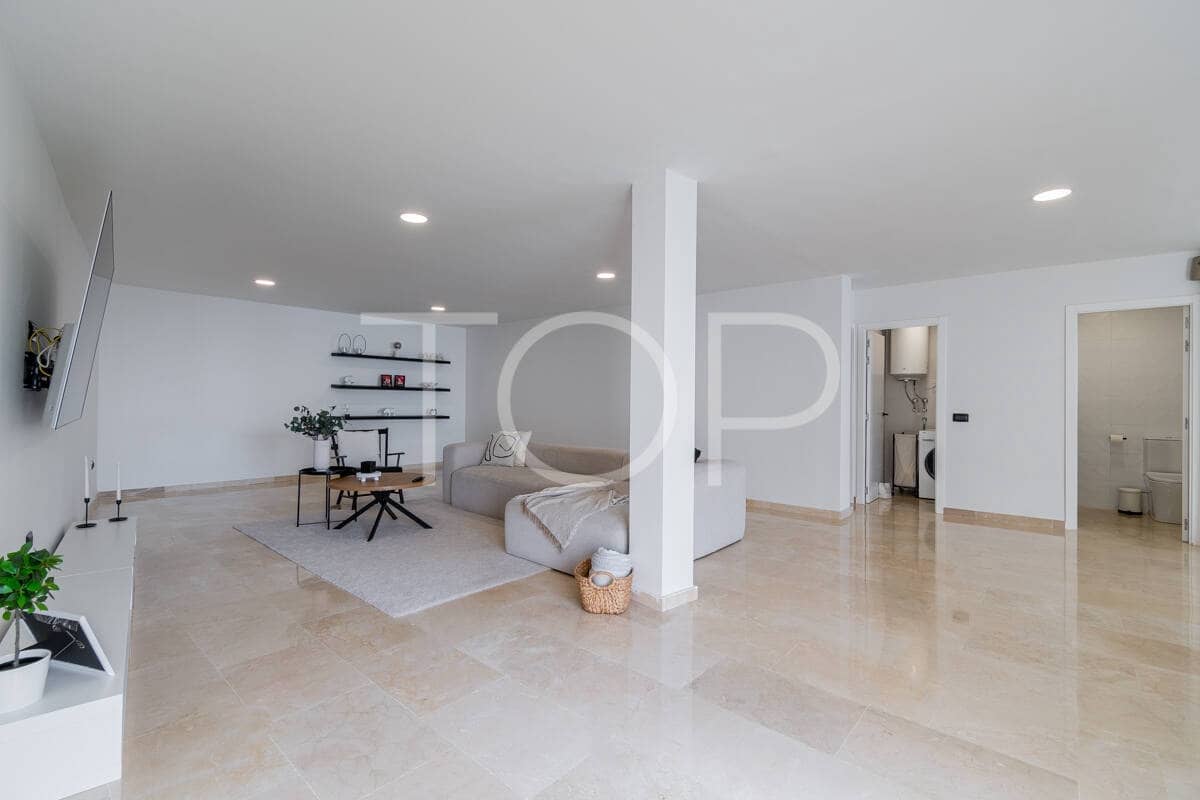 4 sovrum Villa till salu i El Rosario med pool garage - 1 000 000 € (Ref: 9337319)