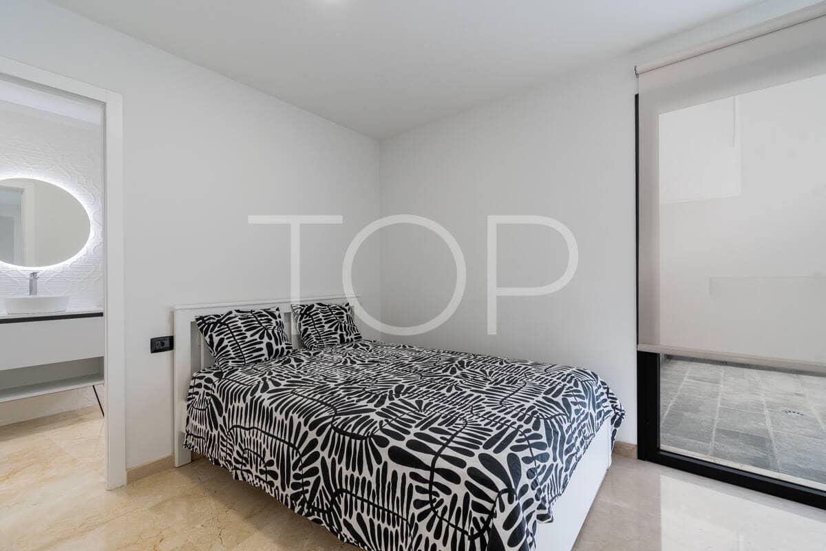 4 sovrum Villa till salu i El Rosario med pool garage - 1 000 000 € (Ref: 9337319)