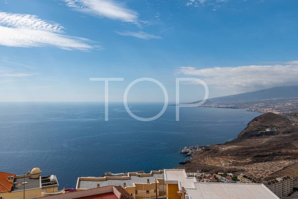 4 sovrum Villa till salu i El Rosario med pool garage - 1 000 000 € (Ref: 9337319)