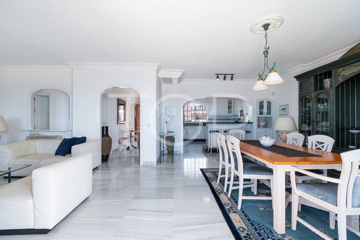 3 soverom Penthouse til salgs i Puerto Santiago med garasje - € 980 000 (Ref: 9344118)