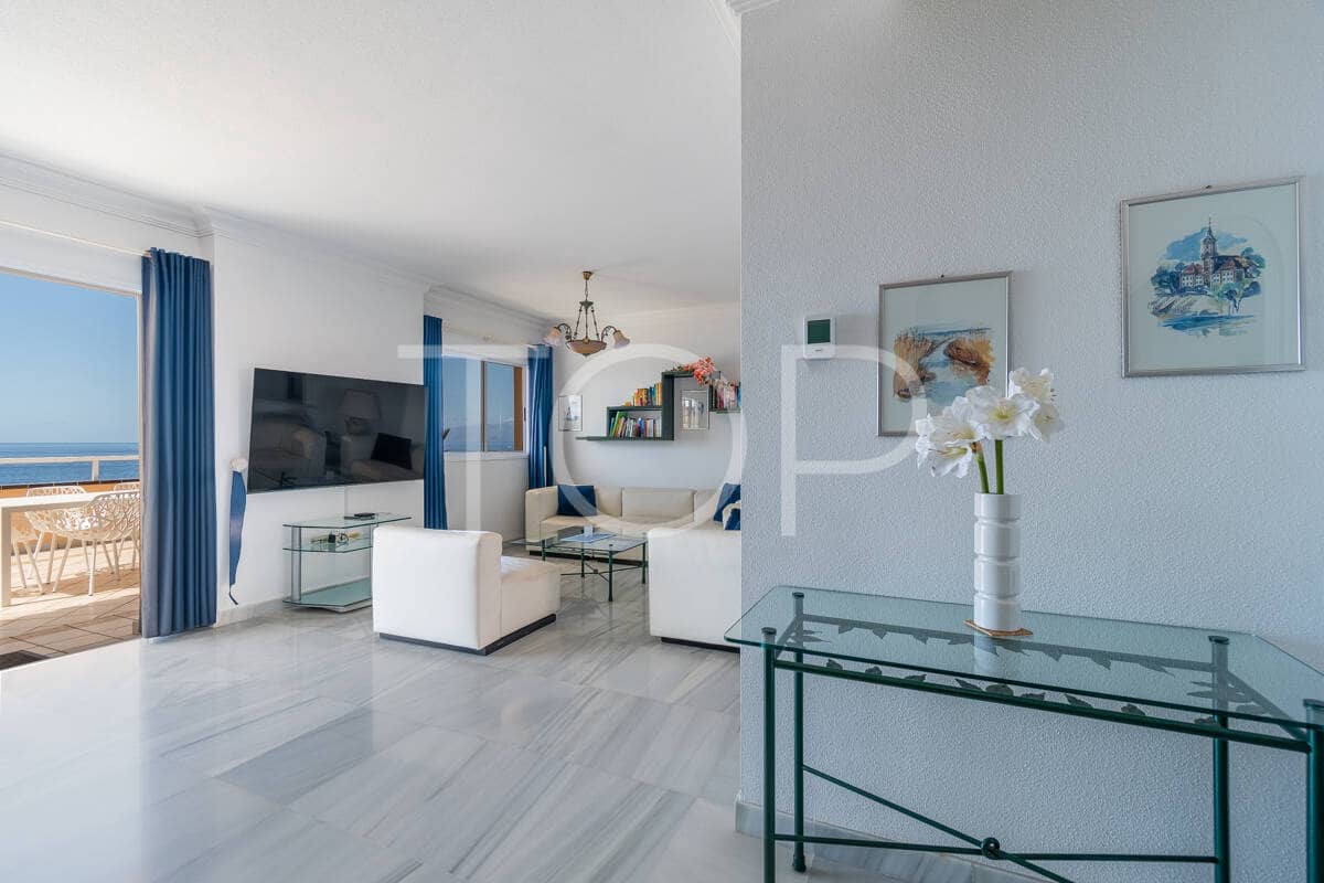 3 soverom Penthouse til salgs i Puerto Santiago med garasje - € 980 000 (Ref: 9344118)