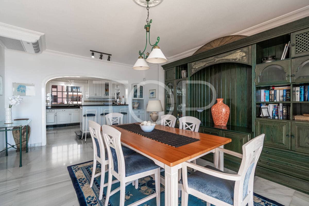 3 soverom Penthouse til salgs i Puerto Santiago med garasje - € 980 000 (Ref: 9344118)