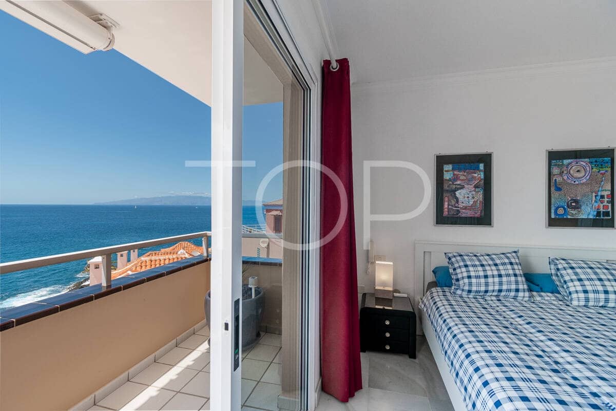 3 soverom Penthouse til salgs i Puerto Santiago med garasje - € 980 000 (Ref: 9344118)
