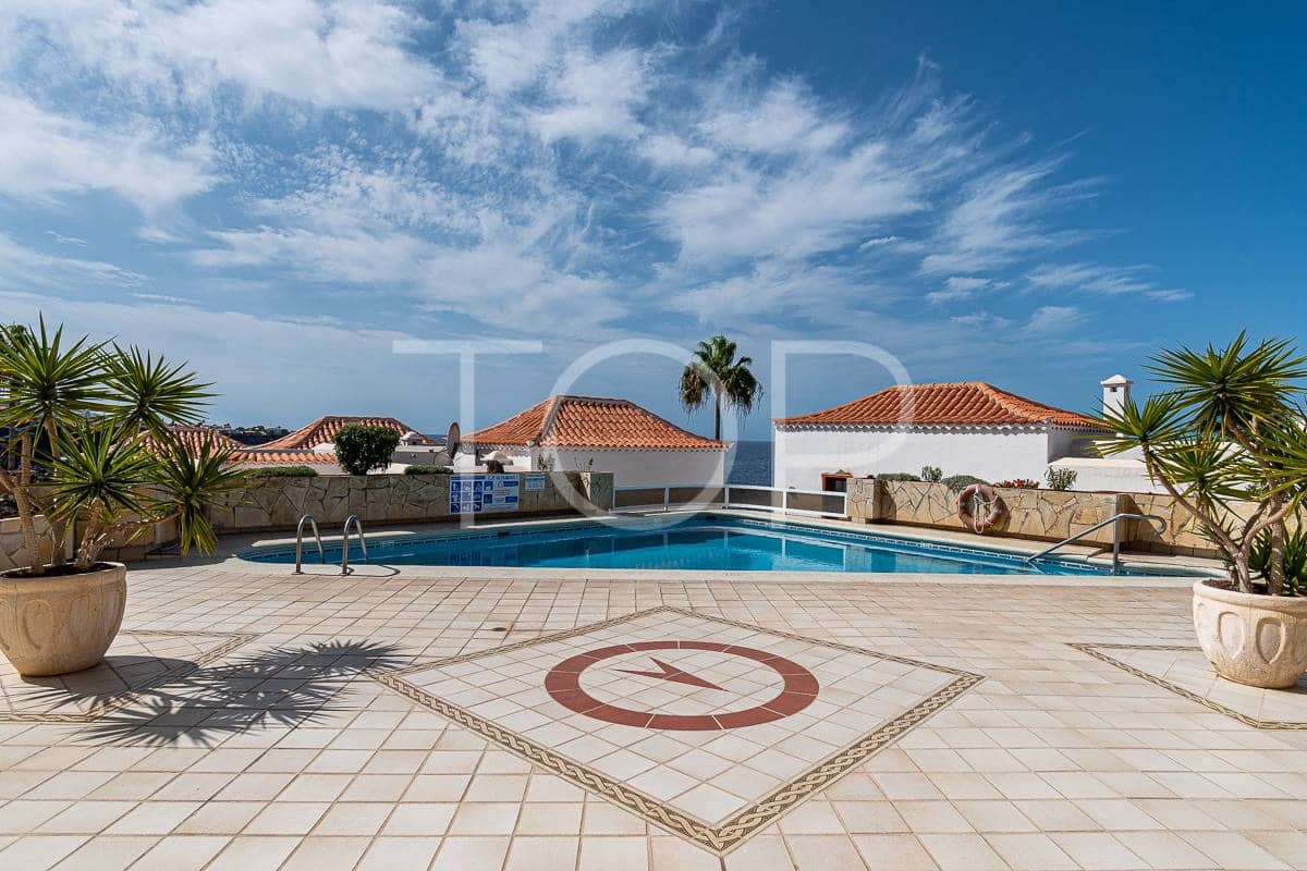 3 soverom Penthouse til salgs i Puerto Santiago med garasje - € 980 000 (Ref: 9344118)