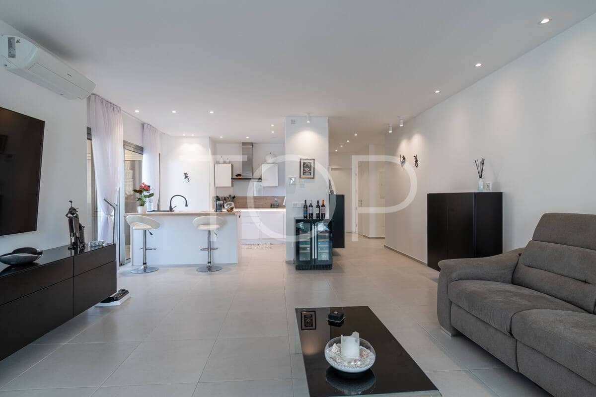 2 quarto Apartamento para venda em Palm-Mar com piscina garagem - 650 000 € (Ref: 9352947)