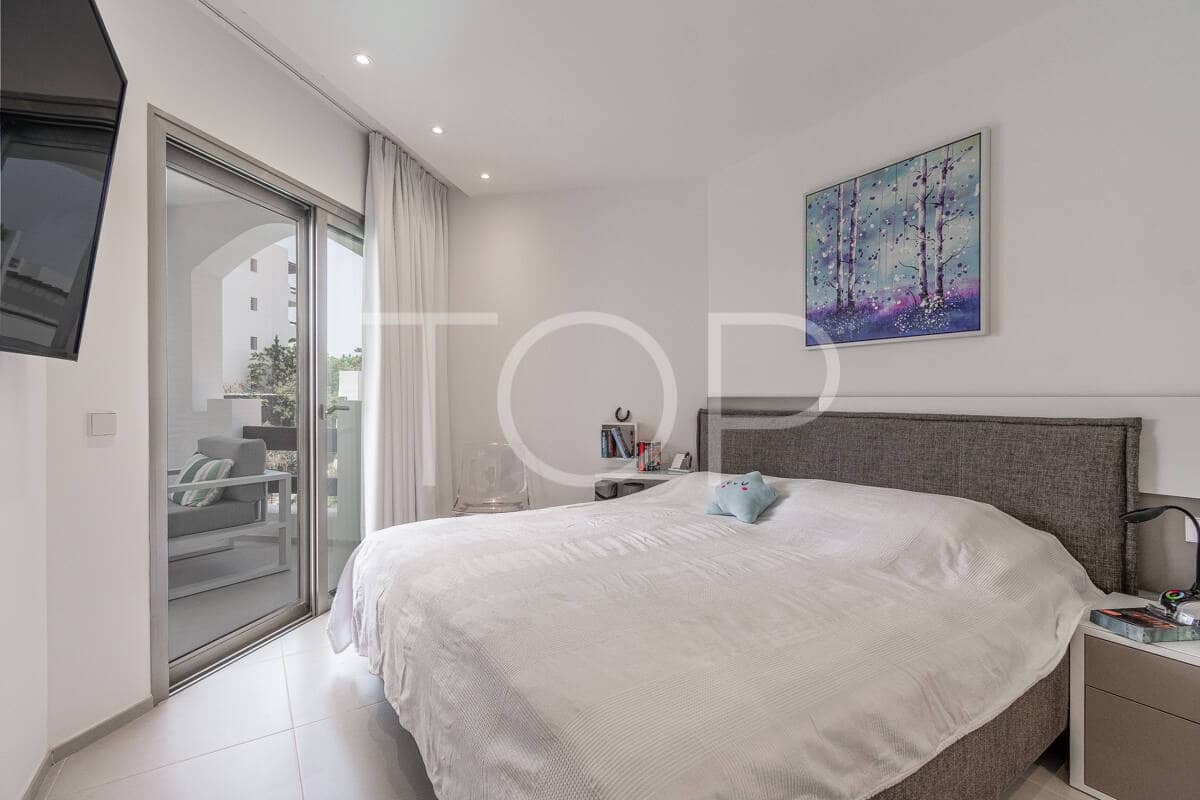 2 quarto Apartamento para venda em Palm-Mar com piscina garagem - 650 000 € (Ref: 9352947)