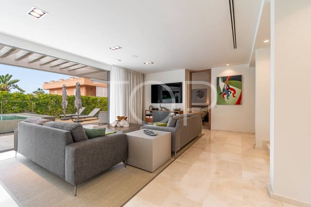 4 Zimmer Villa zu verkaufen in Playa de las Americas, Arona mit Pool Garage - 3.450.000 € (Ref: 9400192)