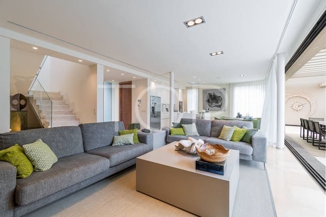 4 Zimmer Villa zu verkaufen in Playa de las Americas, Arona mit Pool Garage - 3.450.000 € (Ref: 9400192)