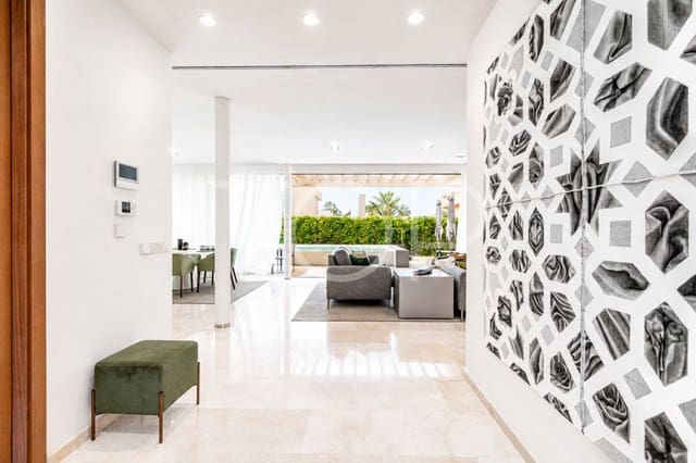 4 quarto Moradia para venda em Playa de las Americas, Arona com piscina garagem - 3 450 000 € (Ref: 9400192)