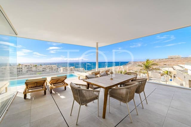 3 slaapkamer Villa te koop in Costa Adeje, Adeje met zwembad garage - € 1.595.000 (Ref: 9400198)