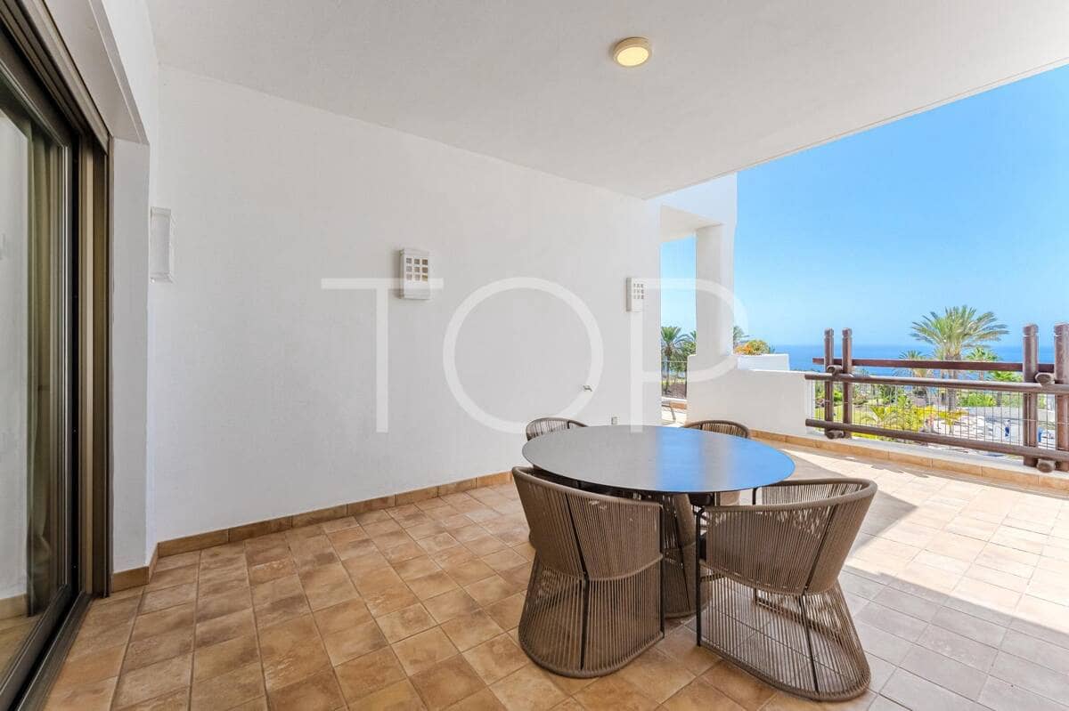 2 bedroom Flat for sale in Guia de Isora with pool garage - € 840,000 (Ref: 9400199)